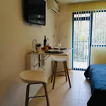 Jasmine A17 Cozy Sunny