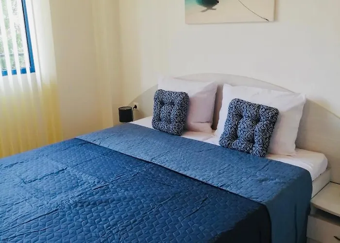 Апартамент Jasmine A17 Cozy Sunny