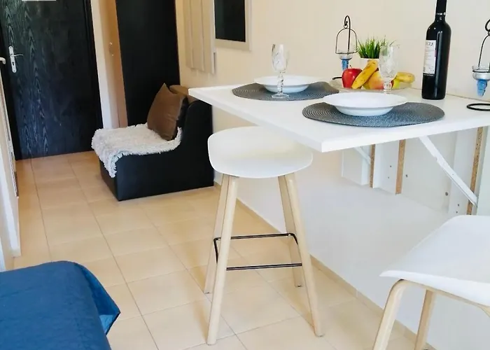 Апартамент Jasmine A17 Cozy Sunny